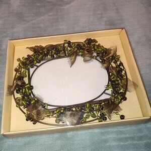 NEW Luxurious Beaded Frame Herbal Motif Golden Ribbons string Metal Wire Art NWT